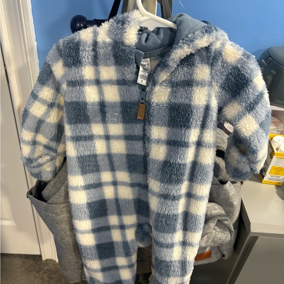 Winter onesies - Picture 1 of 2